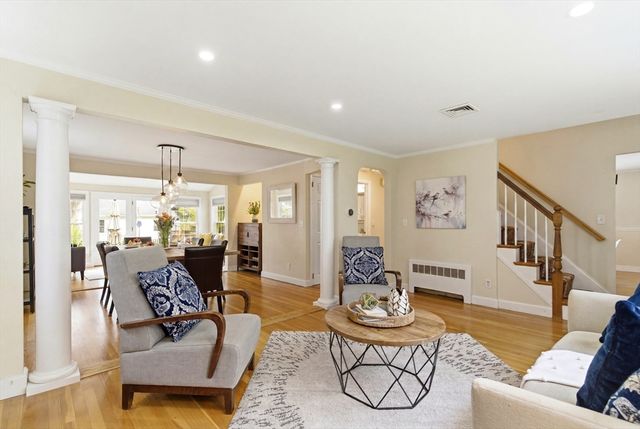 6 Donald St, Lexington, MA 02420