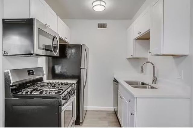 4927 San Jacinto Street 107, Dallas, TX 75206