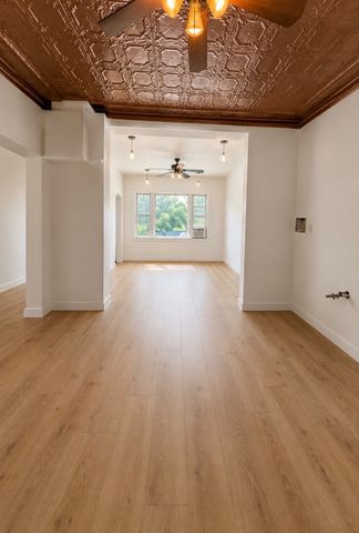 1905 W 19th Street 1, Chicago, IL 60608