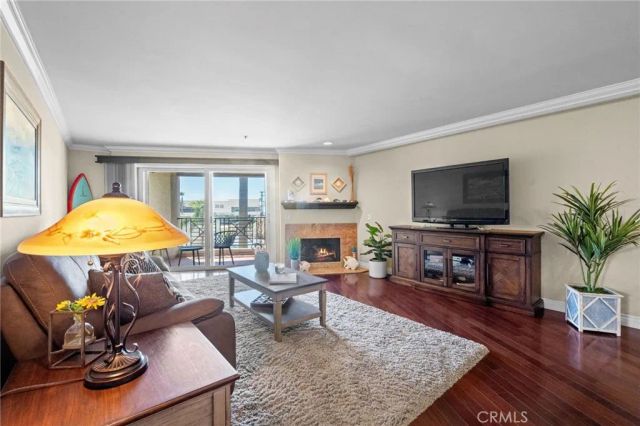 200 Pacific Coast M-9, Huntington Beach, CA 92648