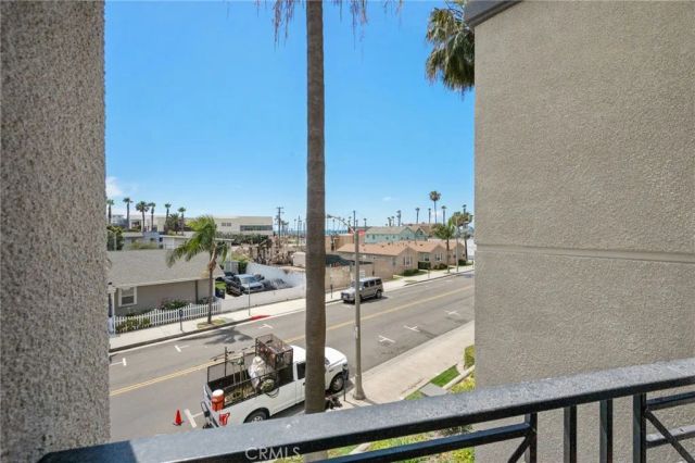 200 Pacific Coast M-9, Huntington Beach, CA 92648
