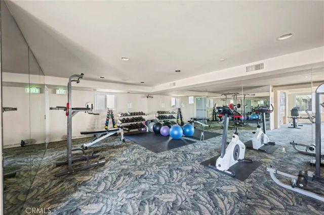 200 Pacific Coast M-9, Huntington Beach, CA 92648