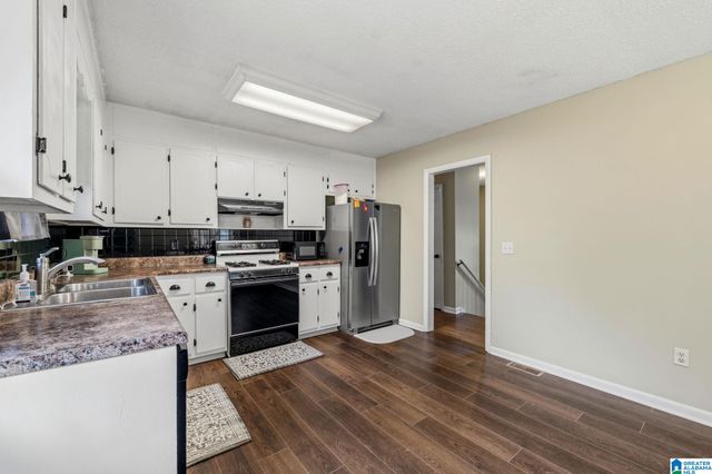 202 GARDENVIEW LANE, Gardendale, AL 35071