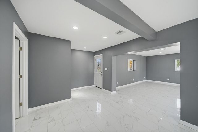 503 W Winfield Street, Morrison, IL 61270