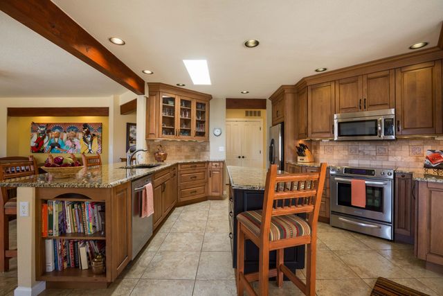 1904 San Rio Court NW, Albuquerque, NM 87107