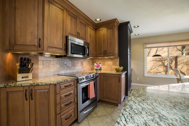 1904 San Rio Court NW, Albuquerque, NM 87107