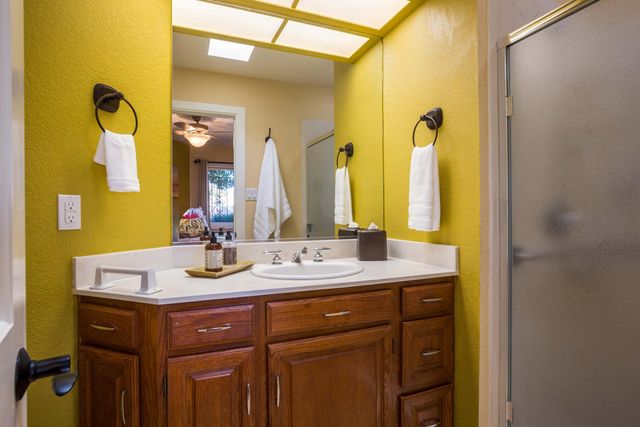 1904 San Rio Court NW, Albuquerque, NM 87107