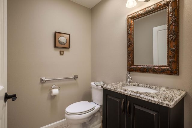 1904 San Rio Court NW, Albuquerque, NM 87107