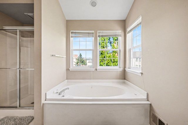 4179 Ramsgate Court, Grand Blanc, MI 48439