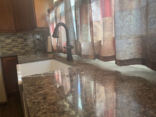 219 S Jackson Street, Clinton, IL 61727