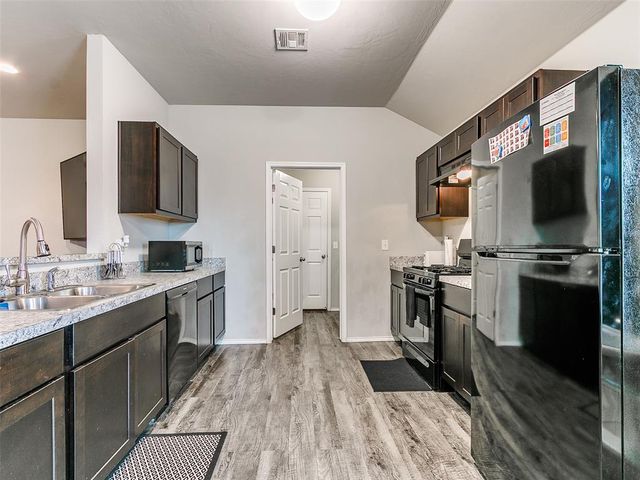 5312 Nicole Drive, Tuttle, OK 73089