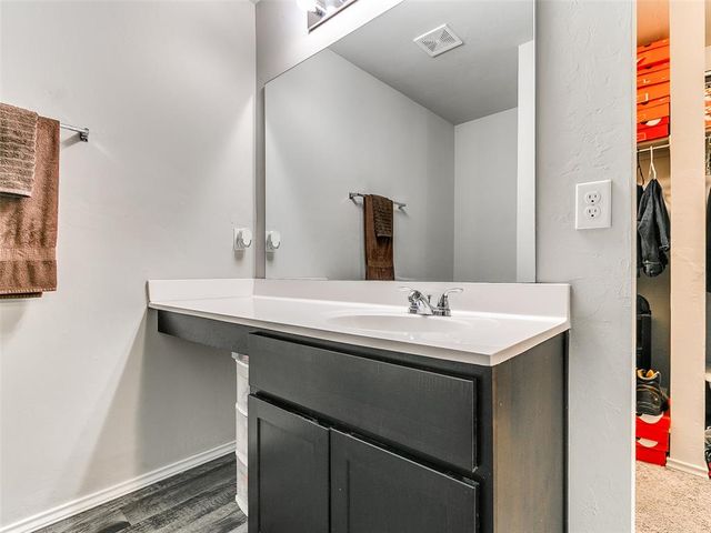5312 Nicole Drive, Tuttle, OK 73089