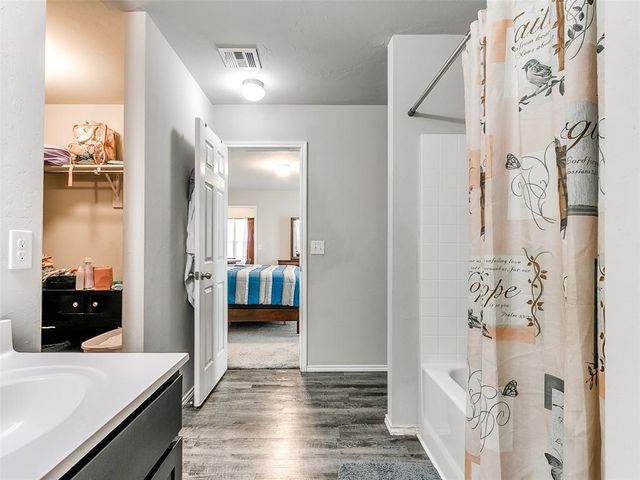 5312 Nicole Drive, Tuttle, OK 73089