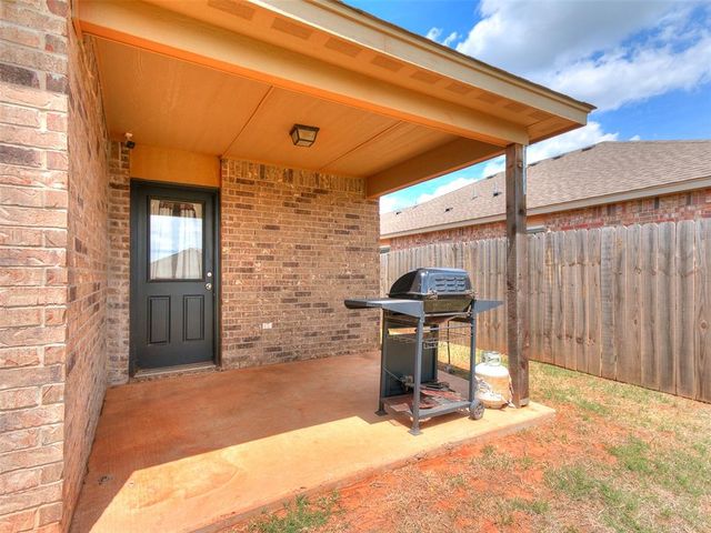 5312 Nicole Drive, Tuttle, OK 73089