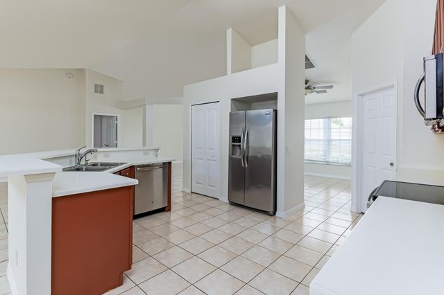 5336 NW W Lanett Circle, Port St. Lucie, Port St Lucie, FL 34986