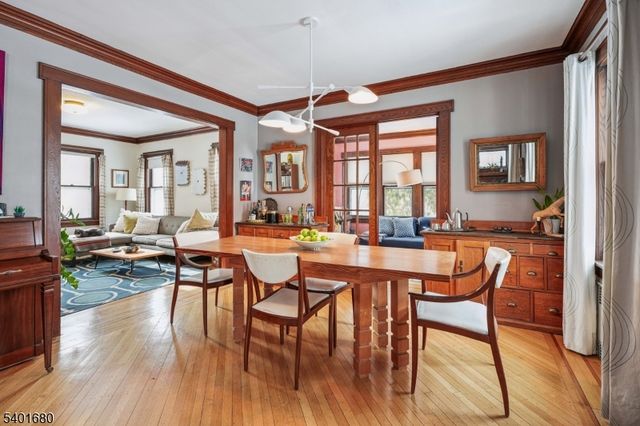 88 Plymouth Ave, Maplewood Twp., NJ 07040