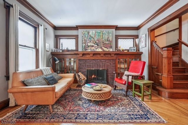 88 Plymouth Ave, Maplewood Twp., NJ 07040