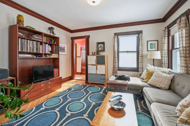 88 Plymouth Ave, Maplewood Twp., NJ 07040