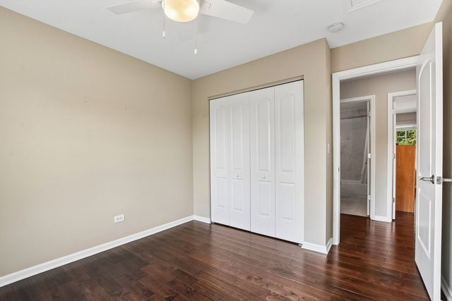 1931 Crossing Court, Naperville, IL 60540