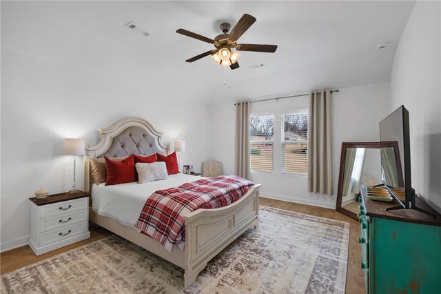 3101 N Rooster Street, Siloam Springs, AR 72761