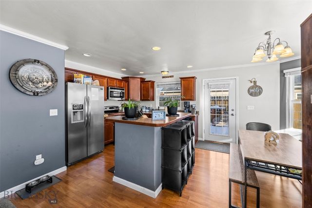 1019 Powers Boulevard, Belgrade, MT 59714