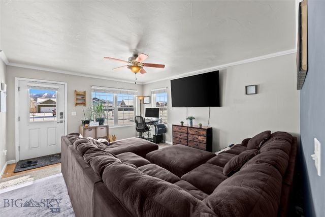 1019 Powers Boulevard, Belgrade, MT 59714