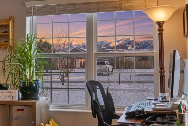 1019 Powers Boulevard, Belgrade, MT 59714