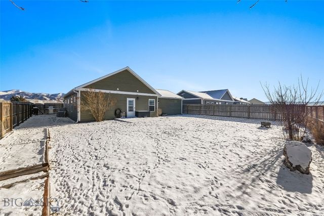 1019 Powers Boulevard, Belgrade, MT 59714