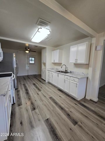 3024 N 37TH Drive, Phoenix, AZ 85019
