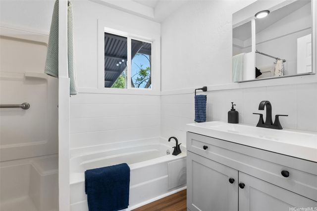 446 Ainaola Drive, Hilo, HI 96720