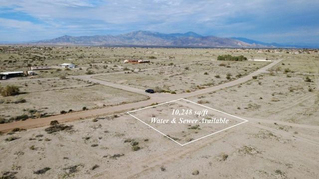 2616 Sea Urchin Avenue, Thermal, CA 92274