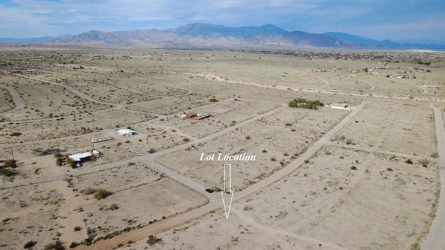 2616 Sea Urchin Avenue, Thermal, CA 92274