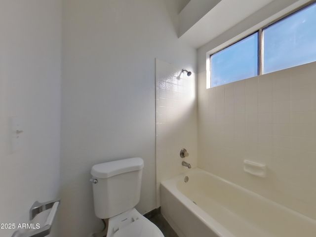 515 E ROCKWOOD Drive, Phoenix, AZ 85024