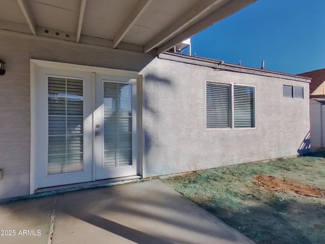 515 E ROCKWOOD Drive, Phoenix, AZ 85024