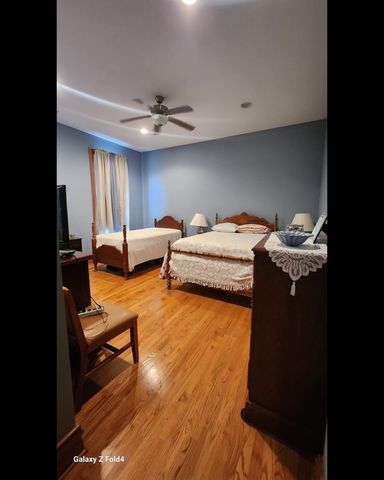 1320 Bull Valley Drive, Woodstock, IL 60098