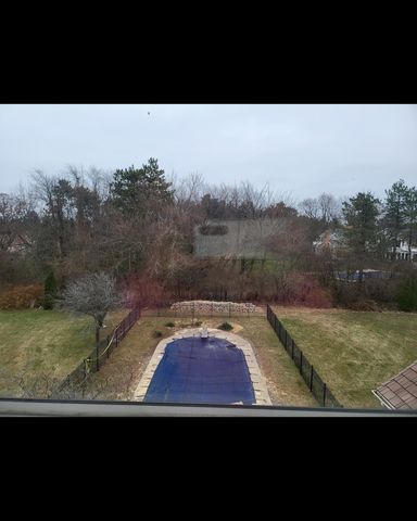 1320 Bull Valley Drive, Woodstock, IL 60098