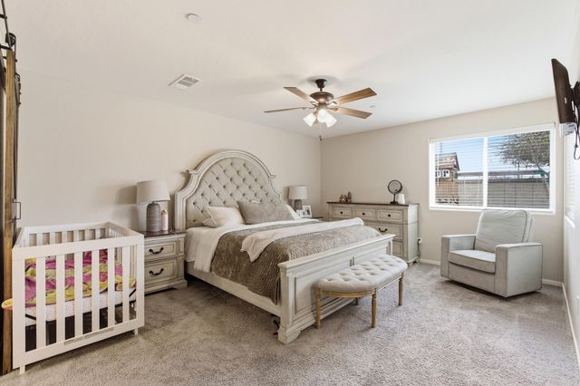 2201 E Delta Court, Visalia, CA 93292