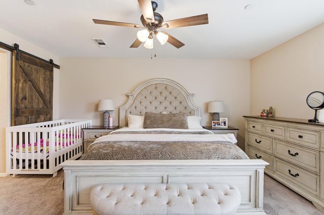 2201 E Delta Court, Visalia, CA 93292