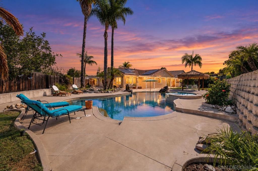 7657 Caffey, San Diego, CA 92126 — exterior