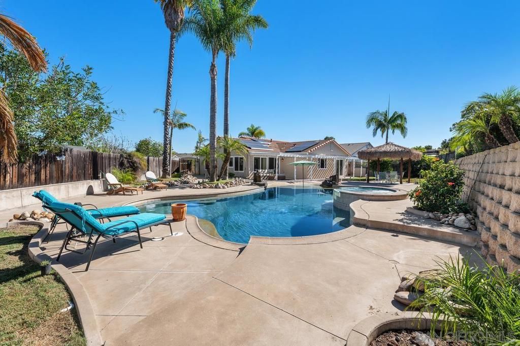 7657 Caffey, San Diego, CA 92126 — photo 2