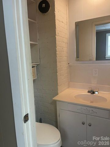 119 Pine Street, Badin, NC 28009