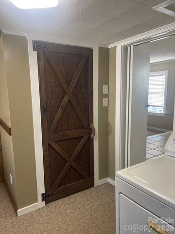 119 Pine Street, Badin, NC 28009