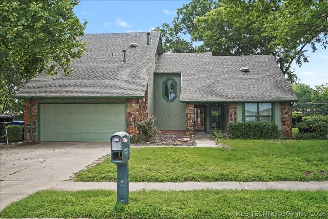 2905 S Aspen Court, Broken Arrow, OK 74012