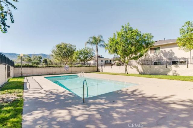 600 Avenida Del Platino, Thousand Oaks, CA 91320