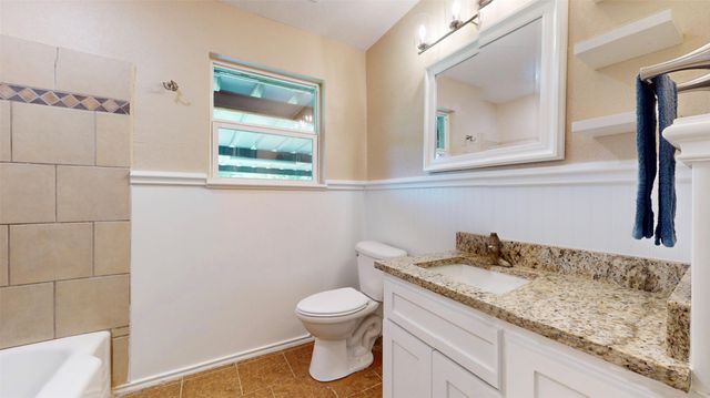 3201 Lakeland Street, Fort Worth, TX 76111