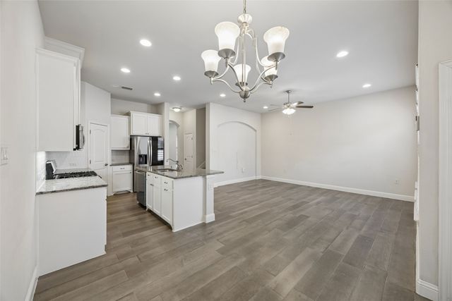 4135 Cascade Sky Drive, Arlington, TX 76005