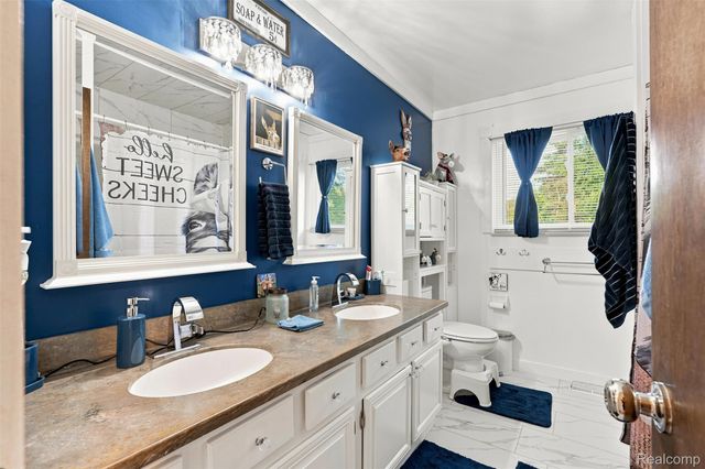 3744 Fish Lake Road, Mayfield Township, MI 48446