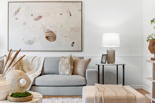 225 W Meadow Drive, Palo Alto, CA 94306