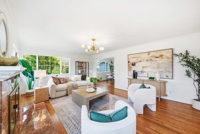 225 W Meadow Drive, Palo Alto, CA 94306