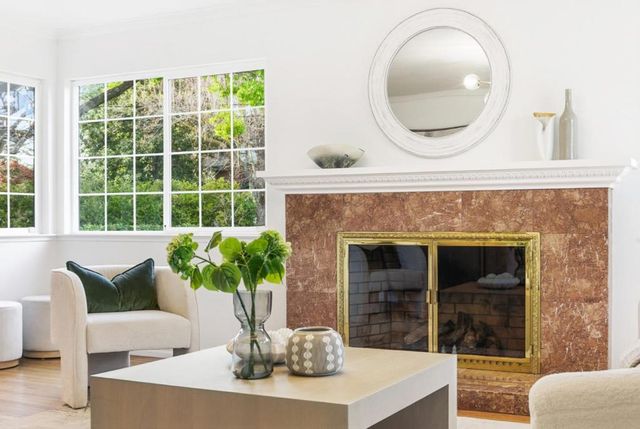 225 W Meadow Drive, Palo Alto, CA 94306